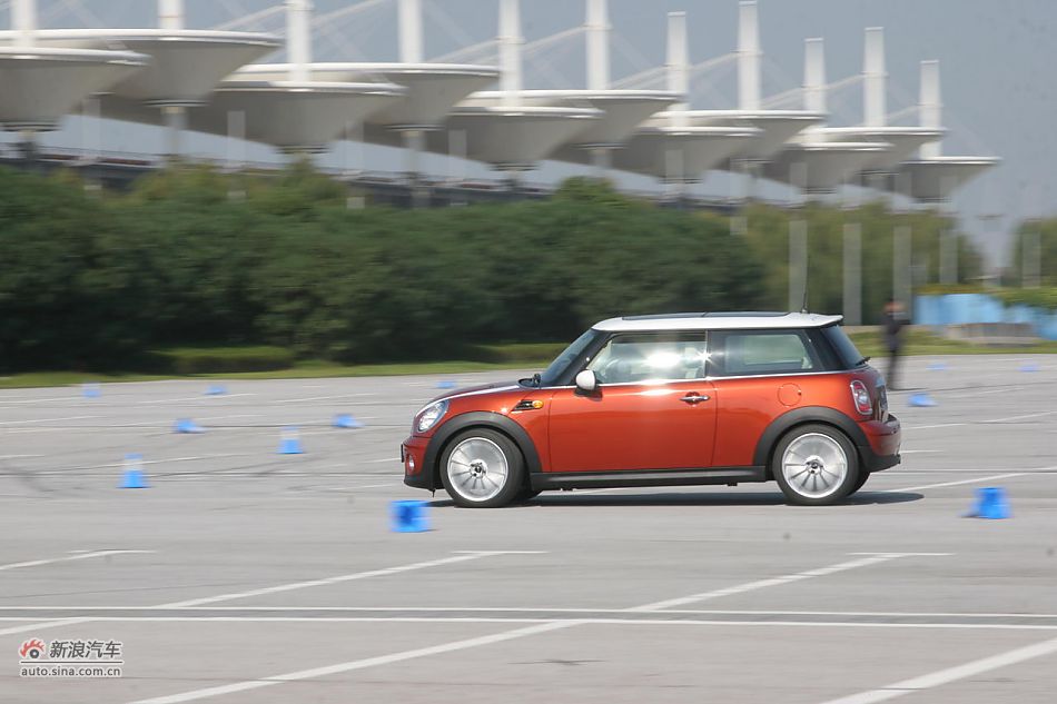 2011MINI Cooper̬