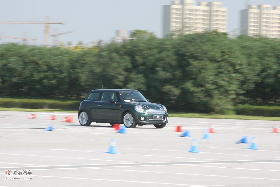 2011MINI Cooper̬
