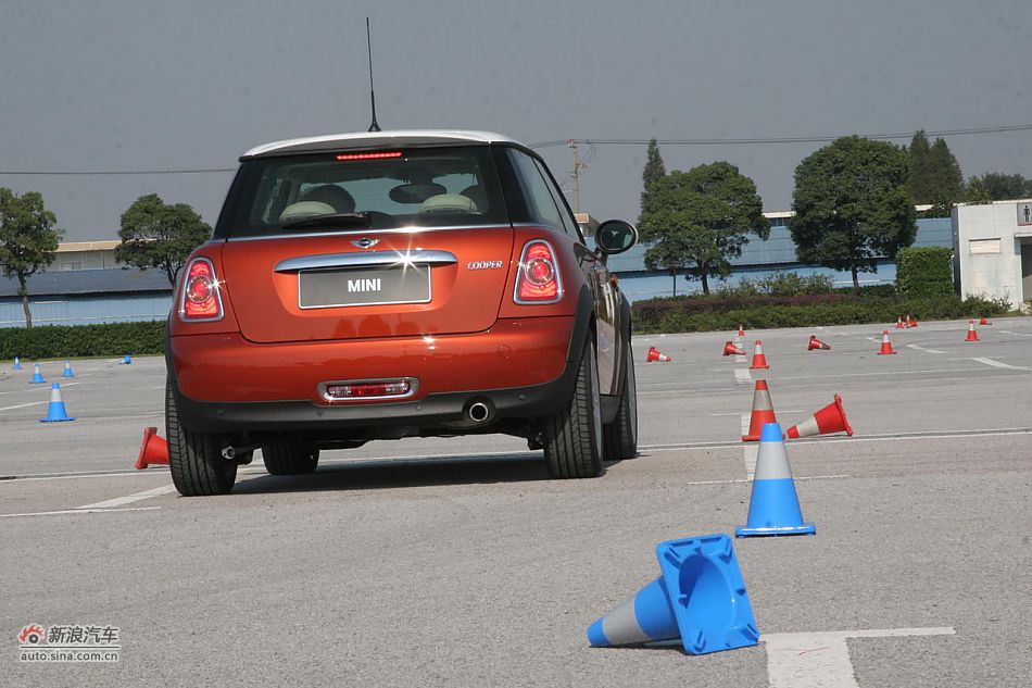 2011MINI Cooper̬