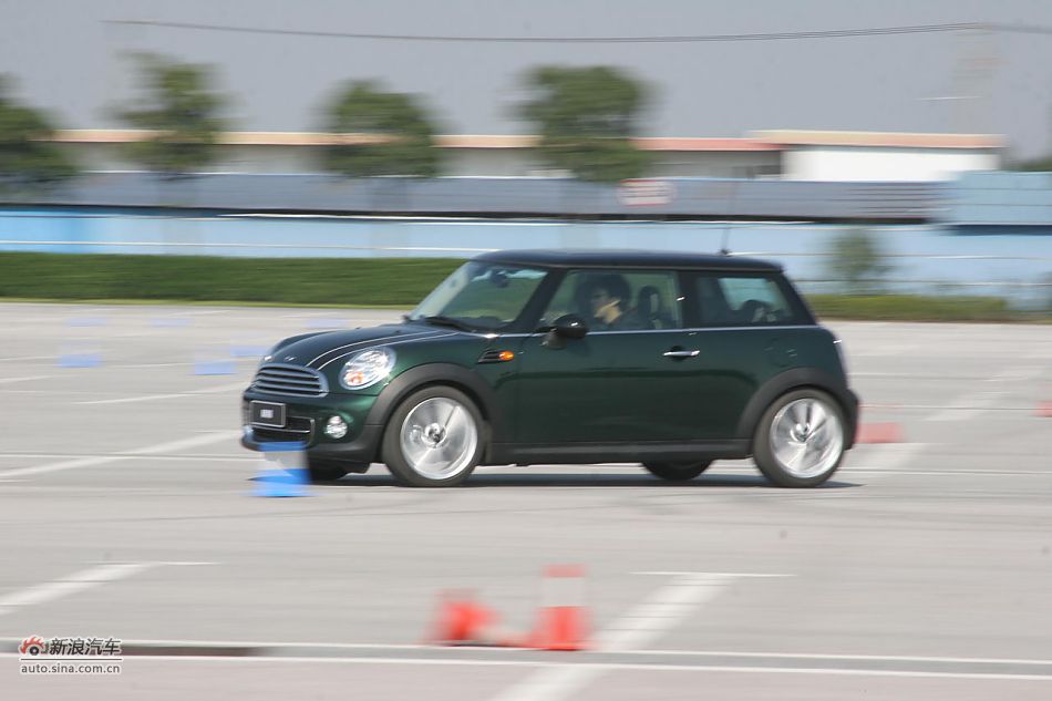 2011MINI Cooper̬