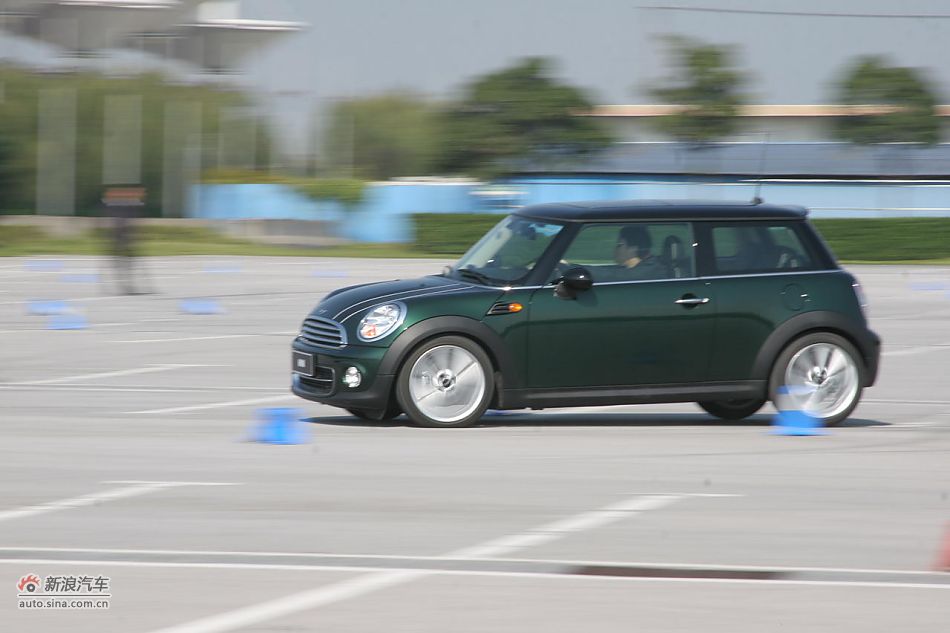 2011MINI Cooper̬