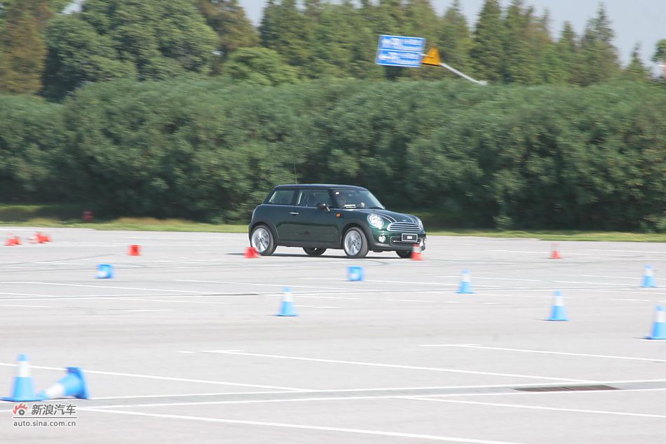 2011MINI Cooper̬