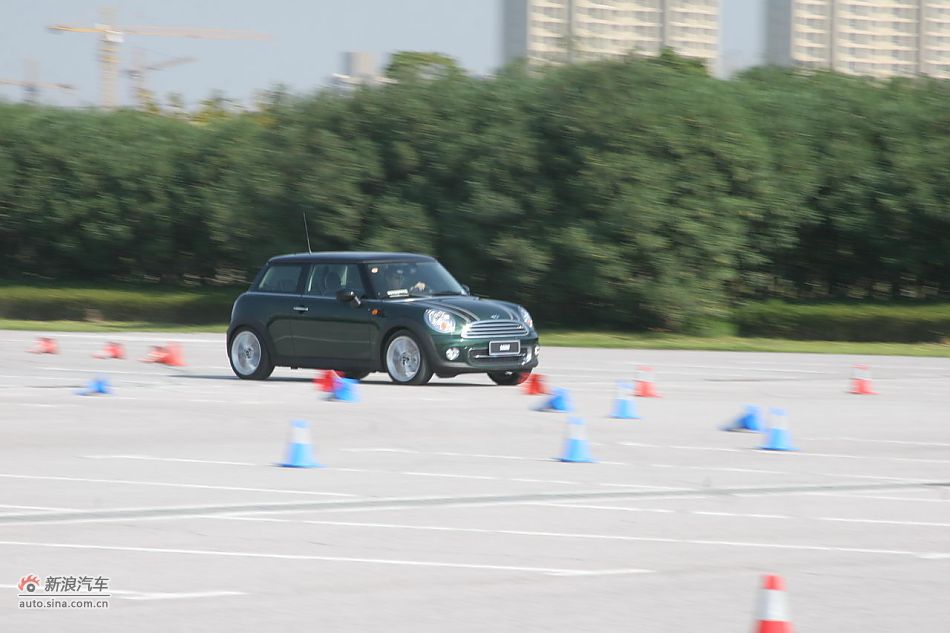 2011MINI Cooper̬