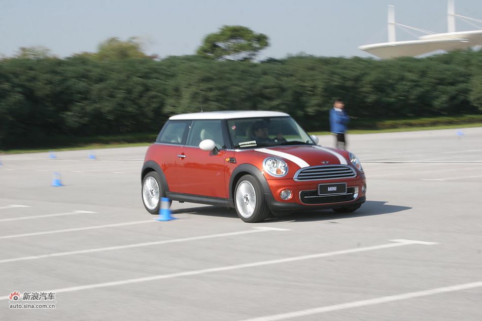 2011MINI Cooper̬