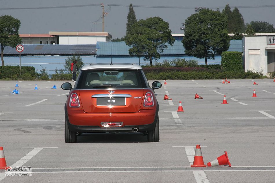 2011MINI Cooper̬