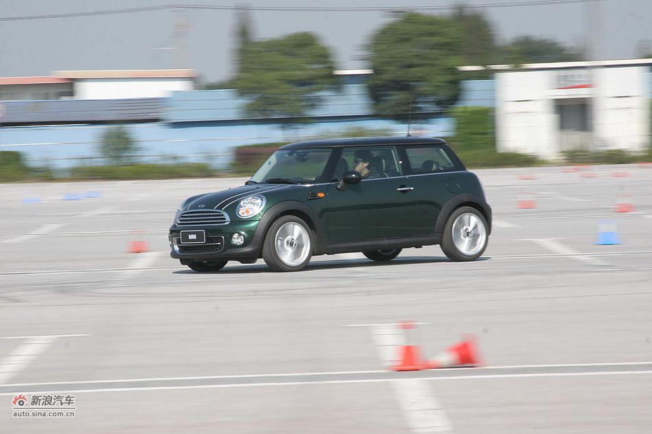 2011MINI Cooper̬