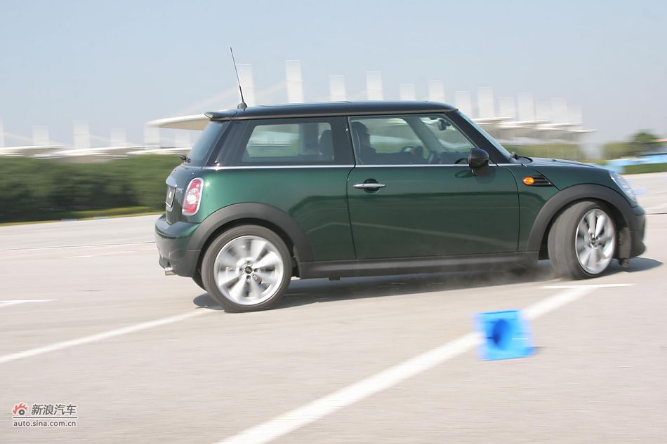 2011MINI Cooper̬