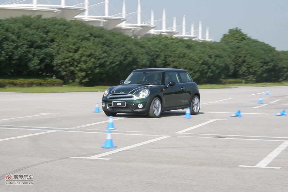 2011MINI Cooper̬