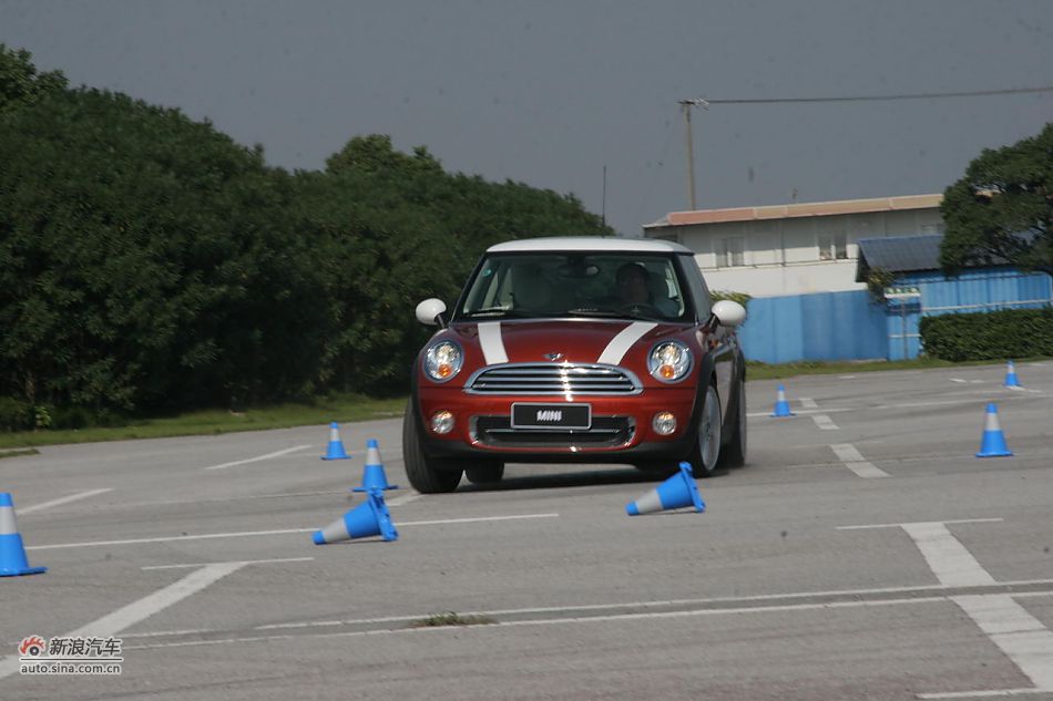 2011MINI Cooper̬
