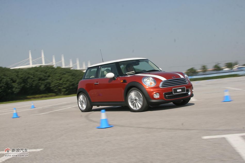 2011MINI Cooper̬