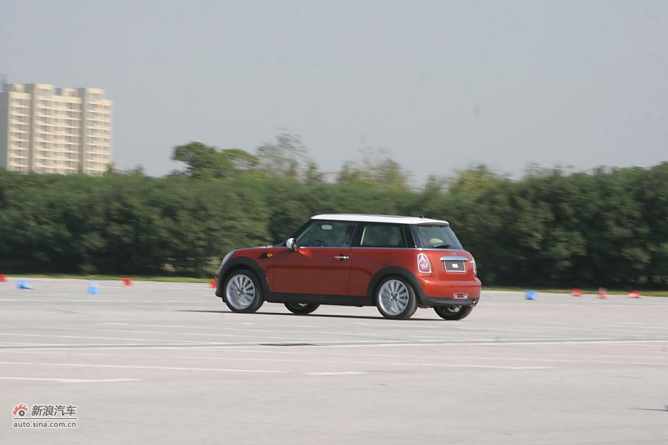 2011MINI Cooper̬