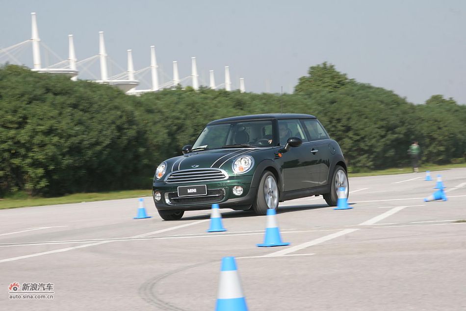 2011MINI Cooper̬