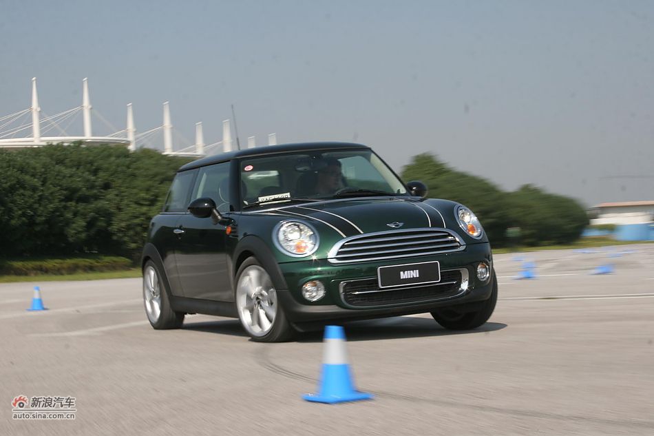 2011MINI Cooper̬