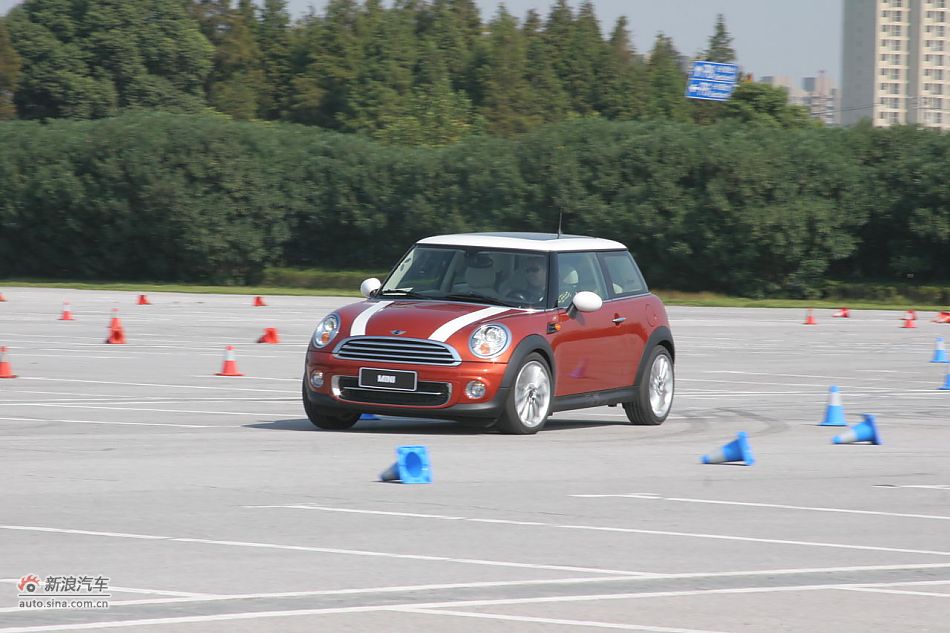 2011MINI Cooper̬