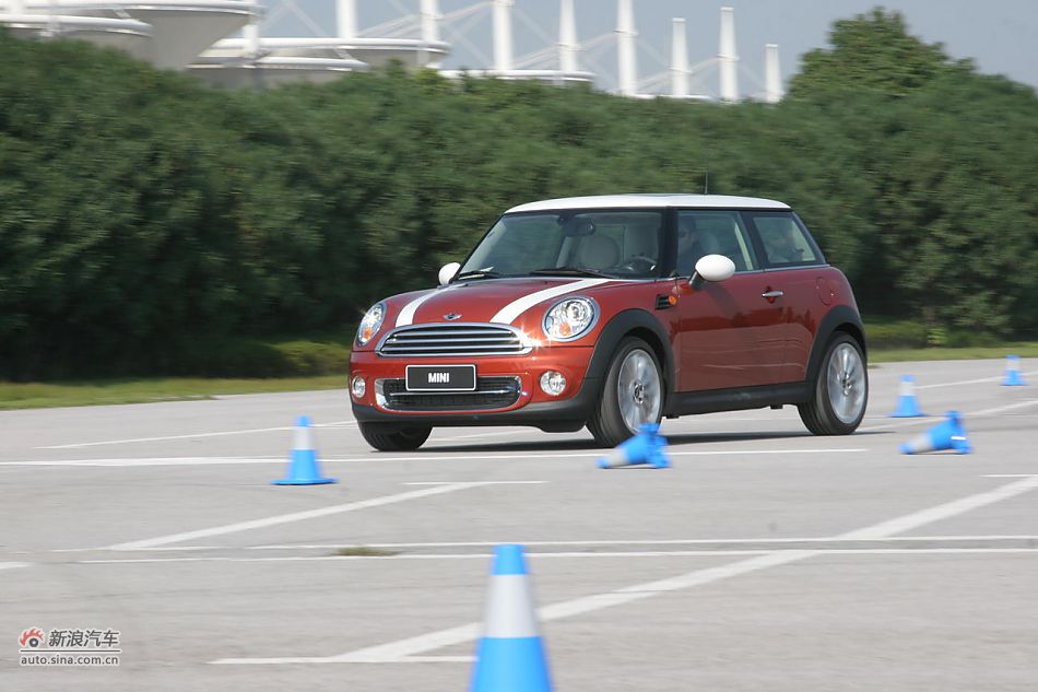 2011MINI Cooper̬