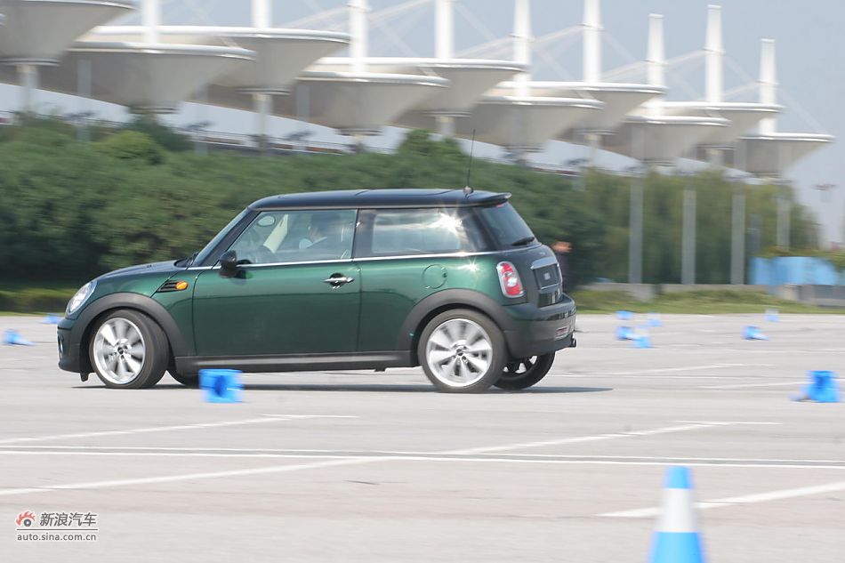 2011MINI Cooper̬