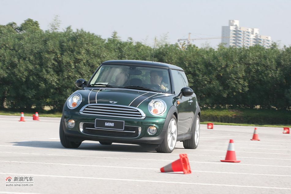 2011MINI Cooper̬