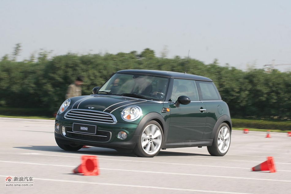 2011MINI Cooper̬