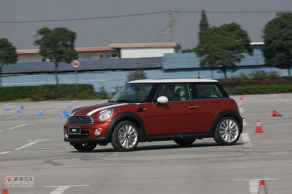 2011MINI Cooper̬