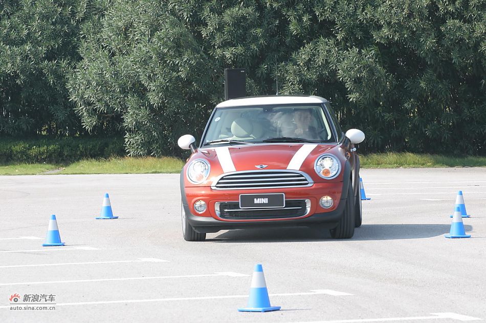 2011MINI Cooper̬