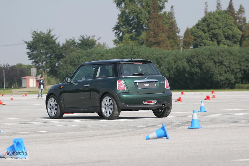 2011MINI Cooper̬