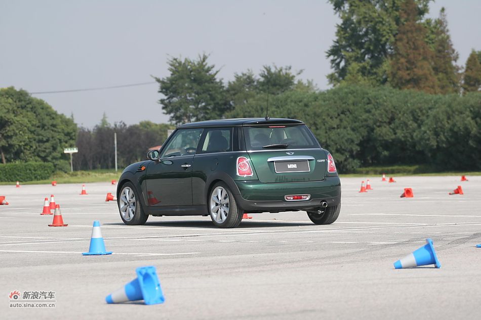 2011MINI Cooper̬