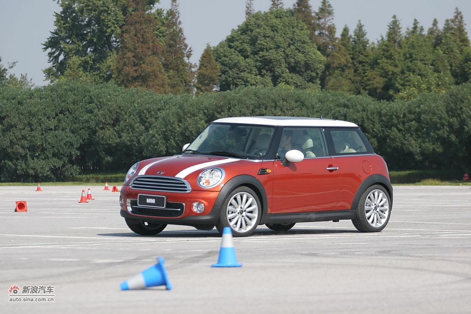 2011MINI Cooper̬