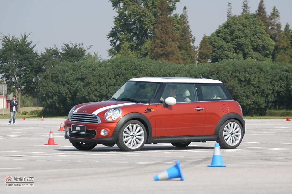2011MINI Cooper̬