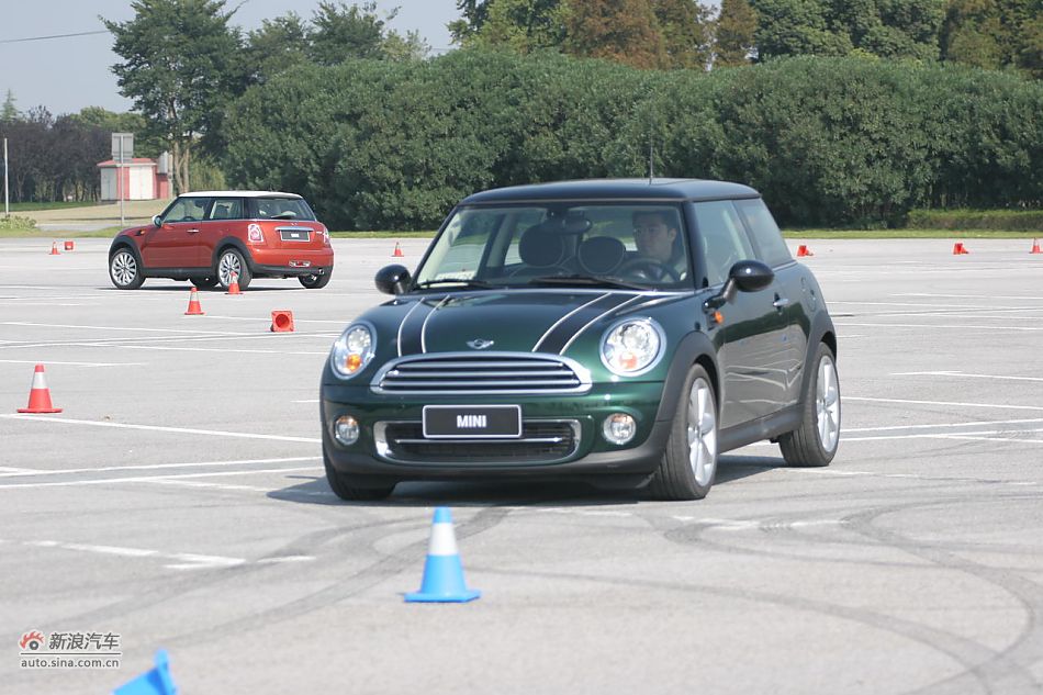 2011MINI Cooper̬