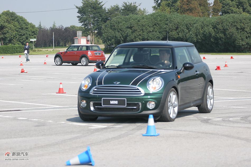 2011MINI Cooper̬