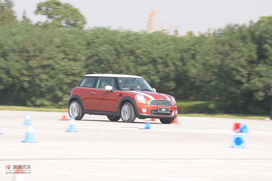 2011MINI Cooper̬