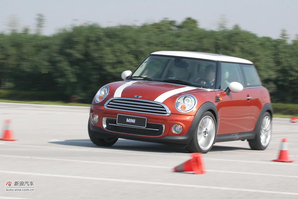2011MINI Cooper̬
