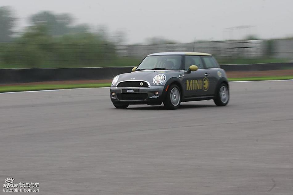 MINI E̬