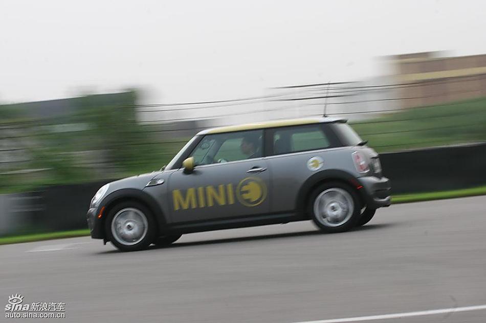 MINI E̬
