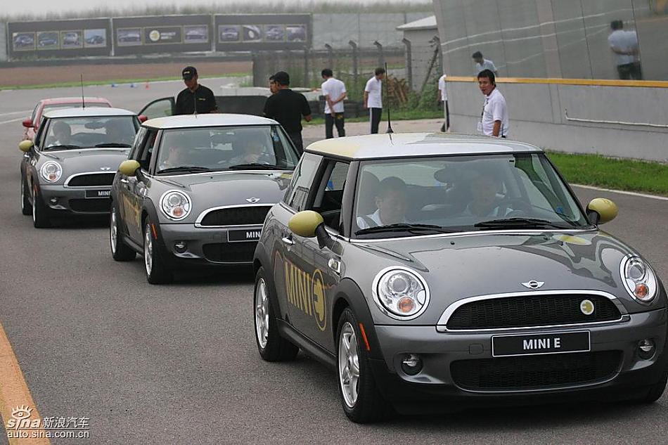 MINI E̬