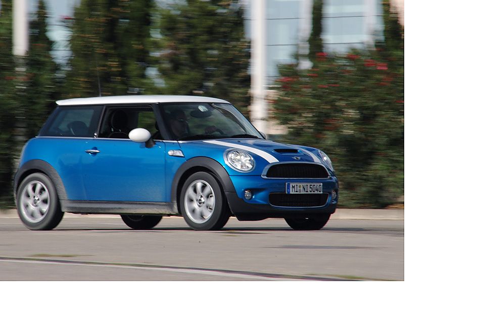 MINI COOPERS