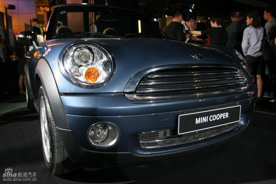 MINI Cooper漰Cooper S