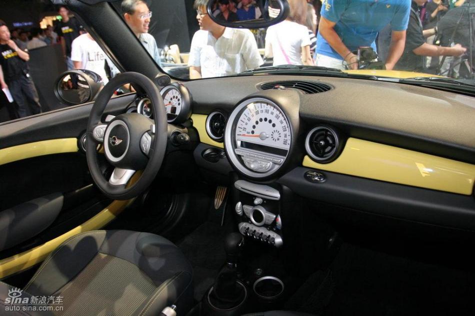 MINI Cooper漰Cooper S