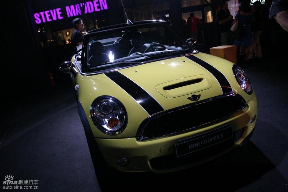 MINI Cooper漰Cooper S