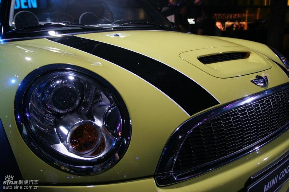 MINI Cooper漰Cooper S