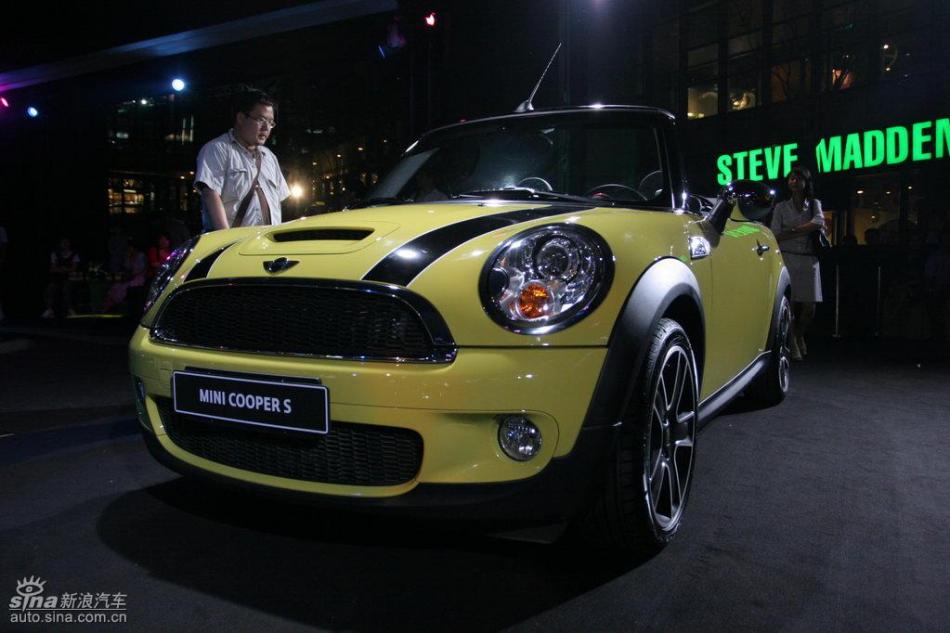 MINI Cooper漰Cooper S