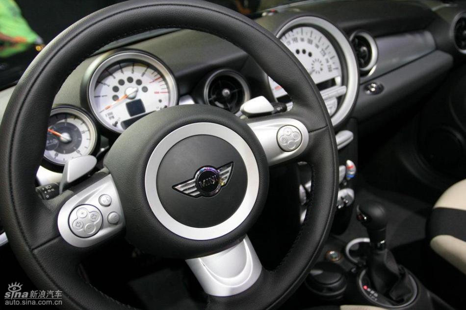 MINI Cooper漰Cooper S