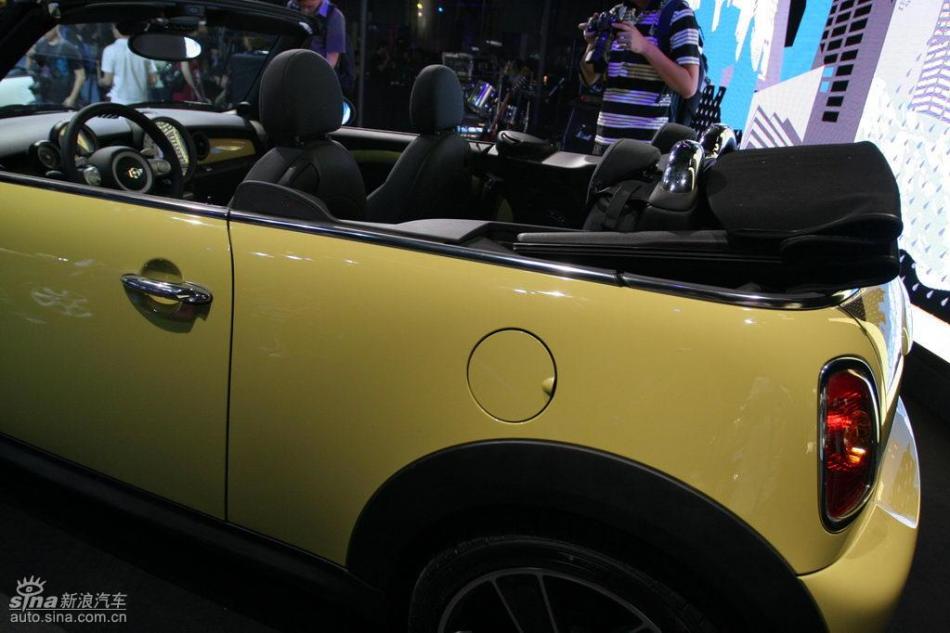 MINI Cooper漰Cooper S