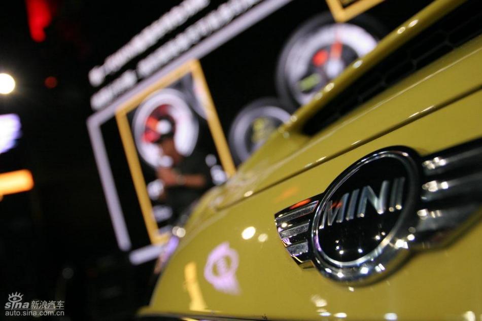 MINI Cooper漰Cooper S