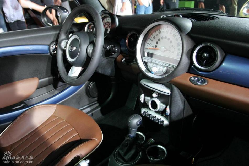 MINI Cooper漰Cooper S