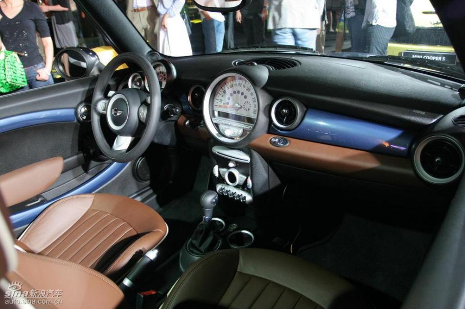 MINI Cooper漰Cooper S