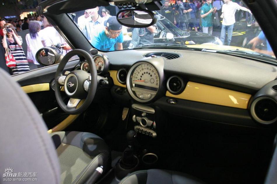 MINI Cooper漰Cooper S
