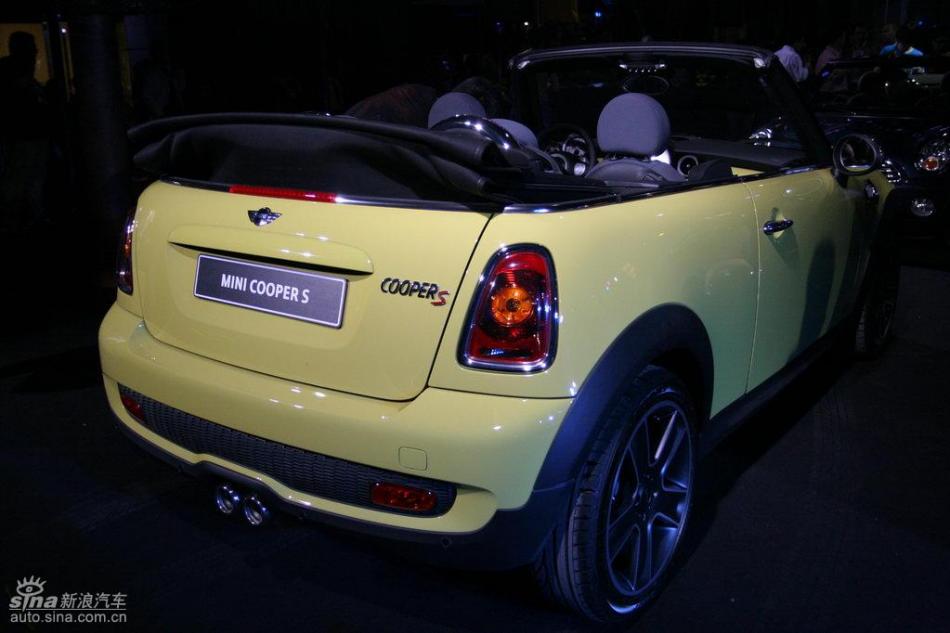 MINI Cooper漰Cooper S