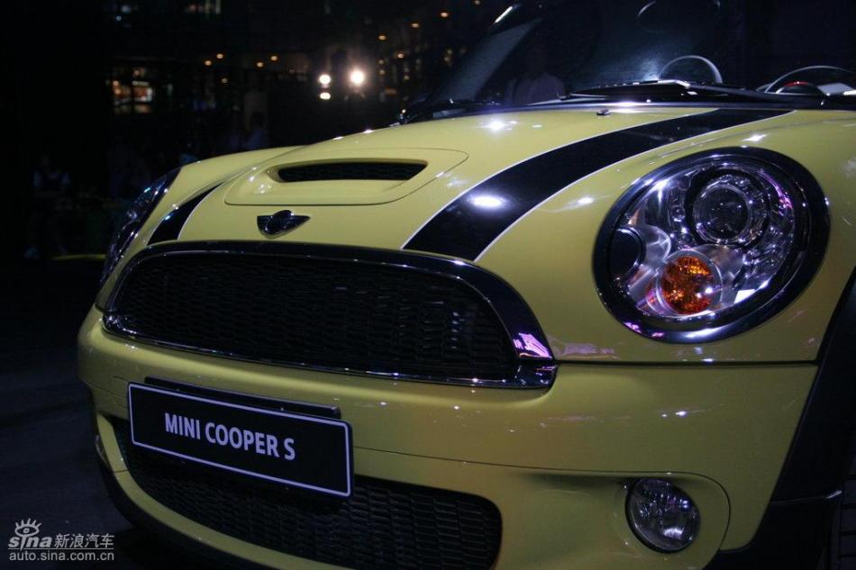 MINI Cooper漰Cooper S