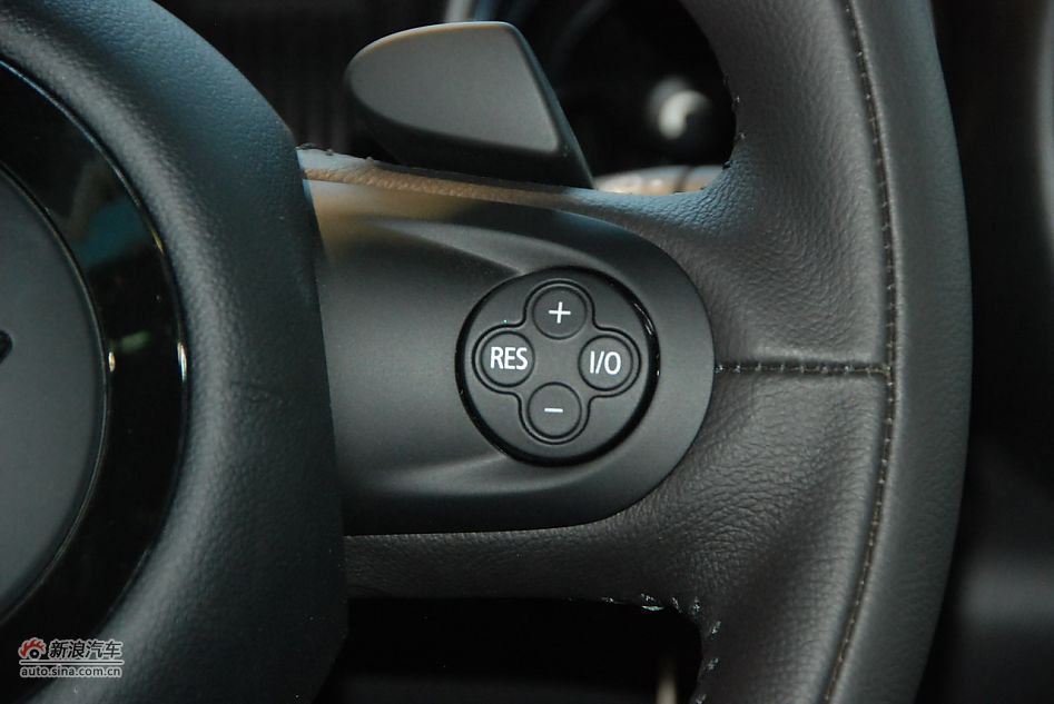 2011MINI CLUBMAN